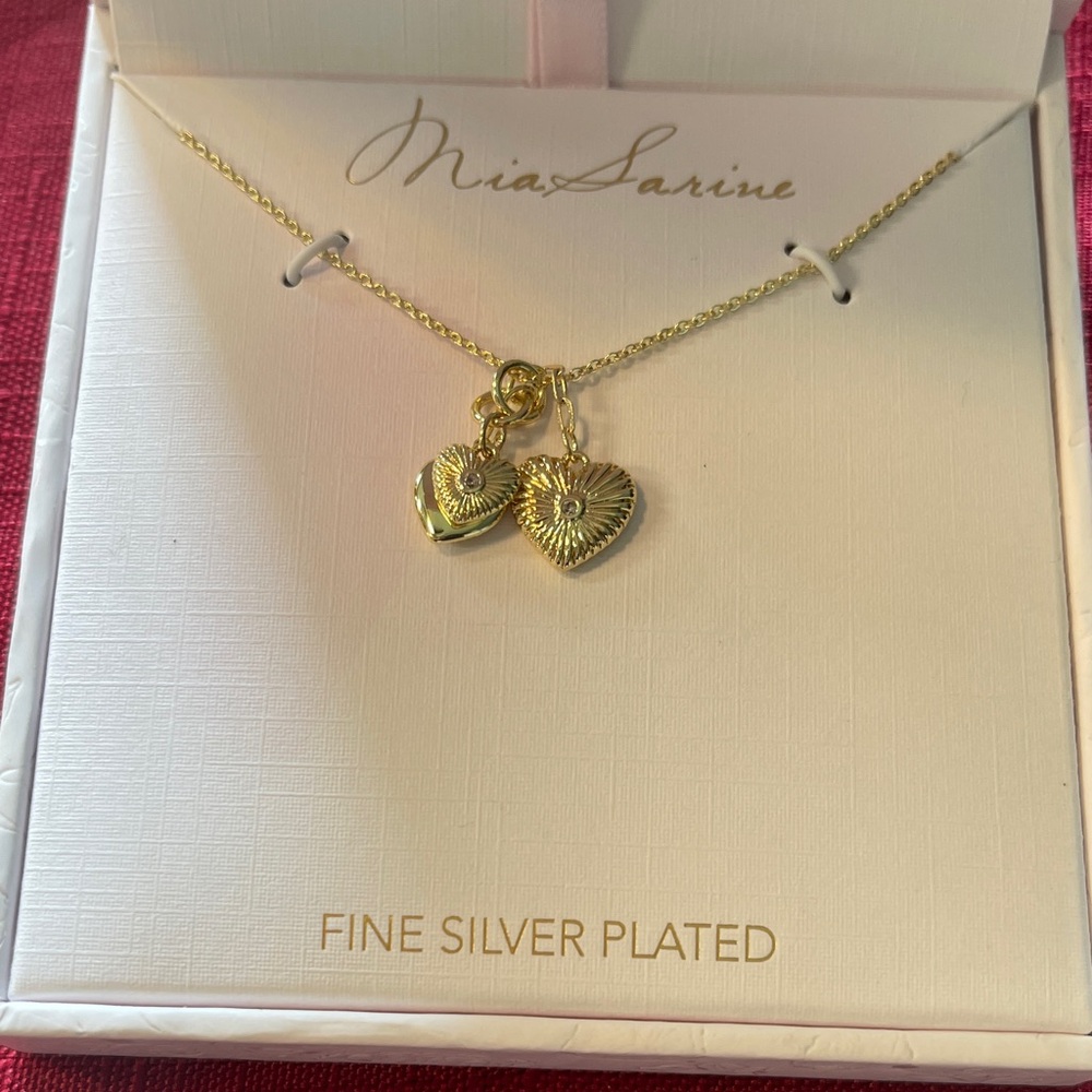 Gold Heart Pendant Necklace